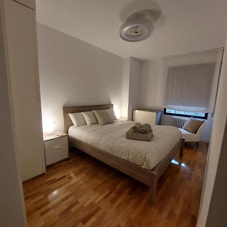 Baranain Home Sweet Home Pamplona Hospitales-Universidad מראה חיצוני תמונה