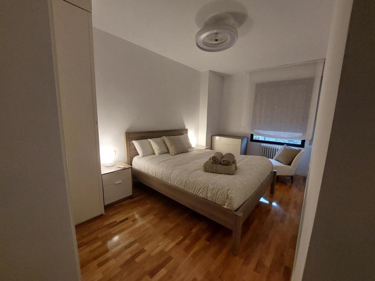 Baranain Home Sweet Home Pamplona Hospitales-Universidad מראה חיצוני תמונה